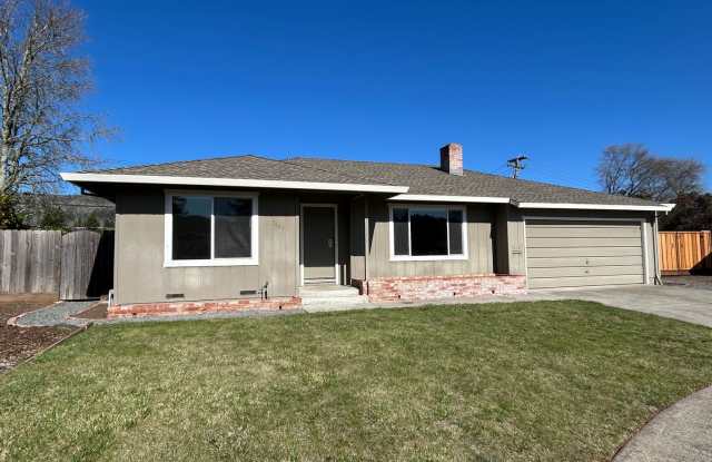 Charming upgraded home in Oakmont 55+ Active Community - 7483 Oak Leaf Drive, Santa Rosa, CA 95409 Charming upgraded home in Oakmont 55+ Active Community - 7483 Oak Leaf Drive, Santa Rosa, CA 95409