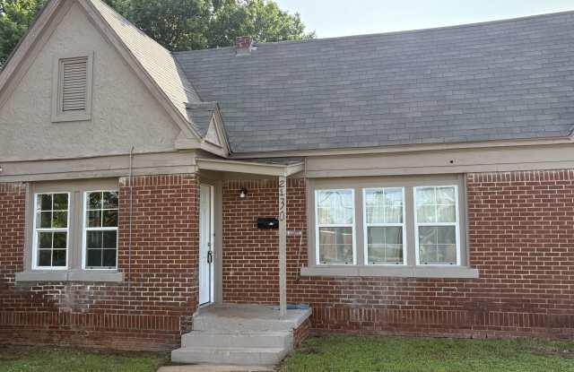 2130 North Stonewall Avenue photos photos