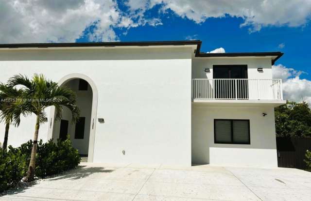 11285 SW 219th St - 11285 Southwest 219th Street, Goulds, FL 33170