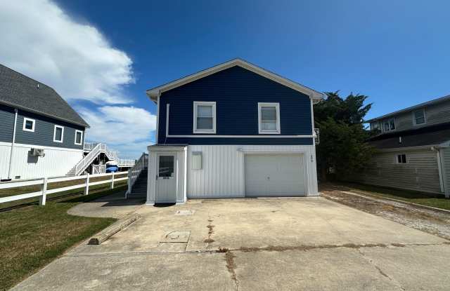 495 BAY AVENUE photos photos