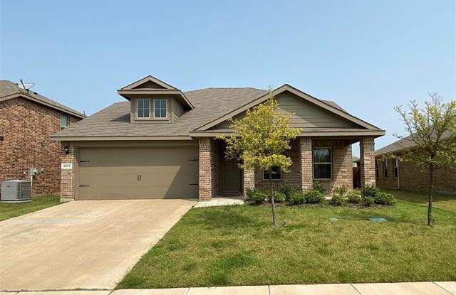 2271 Tombstone Road - 2271 Tombstone Rd, Forney, TX 75126