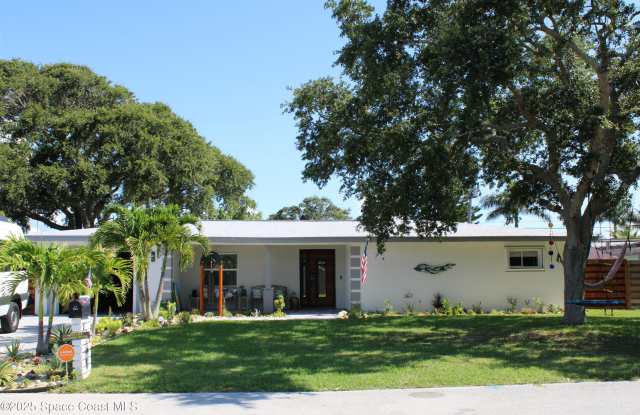 415 N Shore Drive photos photos