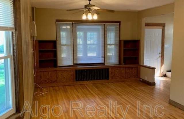 1664 Concordia Avenue Gallery 3
