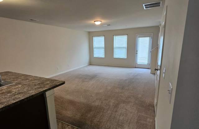2085 Belmont Cir Gallery 2