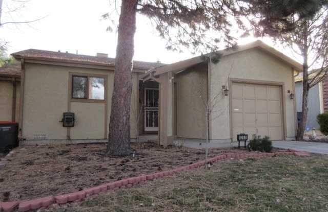Lovely 2BD/2BA ranch style home on Gunshot Pass Drive photos photos