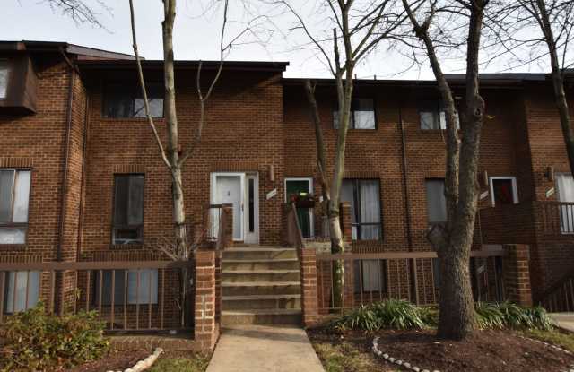 Charming 2 Level Row Home in Brookland, NE DC with 2 BA and 2.5 BA!!! - 3081 Hawthorne Drive Northeast, Washington, DC 20017