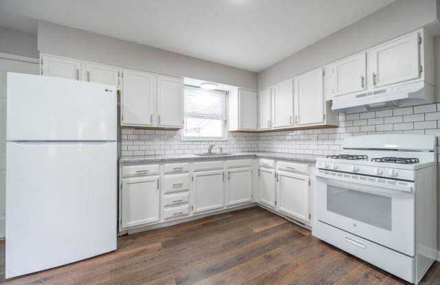 883 Akola Ave photos photos