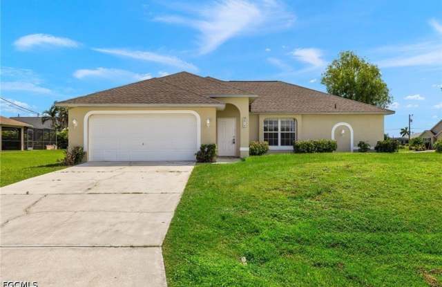 3919 SW 14th Avenue photos photos
