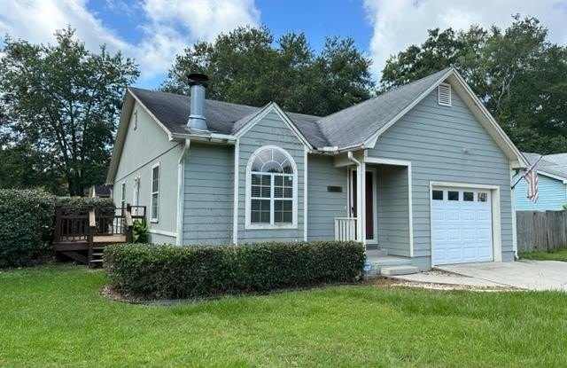 4187 Red Oak Drive Gallery 1