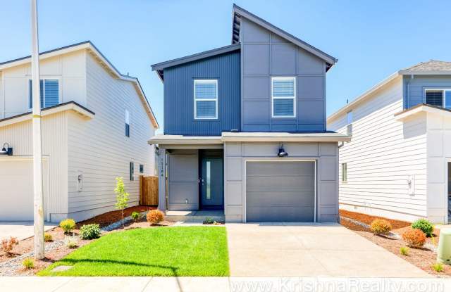 Beautiful Brand-New Single-Family Home for Rent photos photos