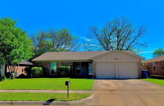 6528 Blue Grass Drive - 6528 Blue Grass Drive, Watauga, TX 76148