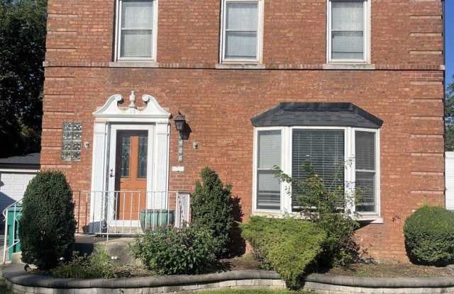 3928 Wisconsin Avenue photos photos