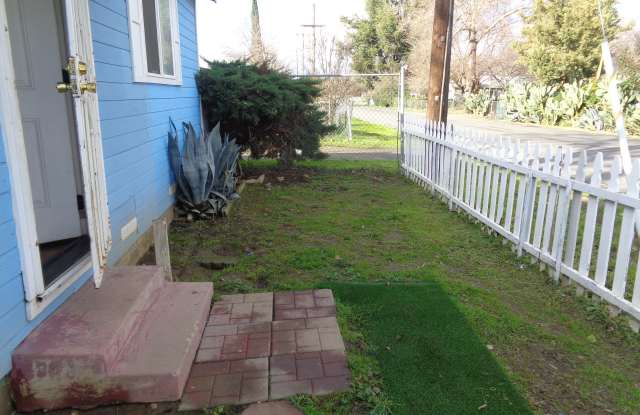 5520 Cottonwood photos photos