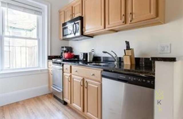 674 Washington St - 674 Washington Street, Brookline, MA 02446