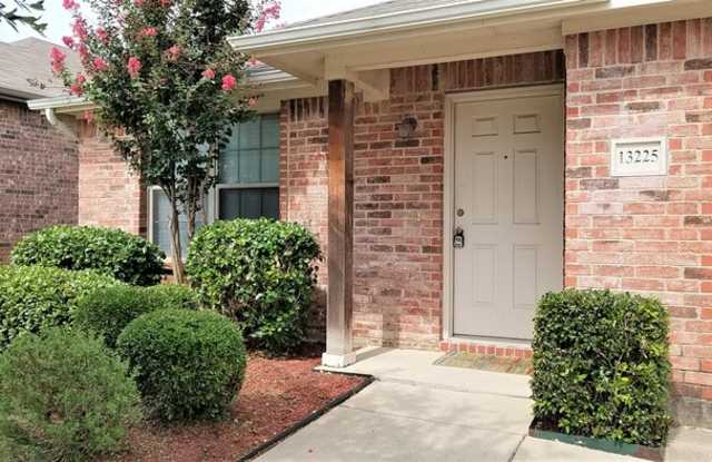 13225 Settlers Trail Gallery 3