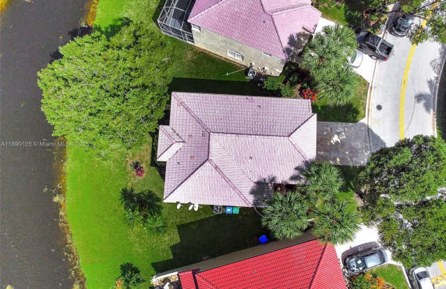 8713 NW 6th Ct photos photos