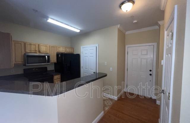 6710 Mallard Park Dr Gallery 3
