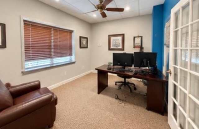 1548 MCDANIEL Drive Gallery 2