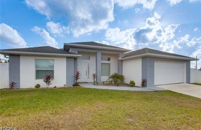 5307 6th Street W Gallery 2