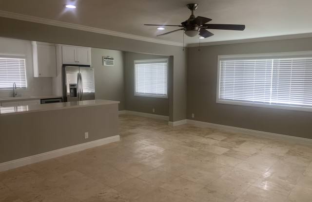 1619 Colby Avenue photos photos