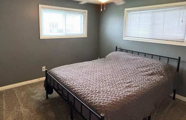 Spacious 2 Bed, 1 Bath Home in Alto, MI photos photos Spacious 2 Bed, 1 Bath Home in Alto, MI photos photos