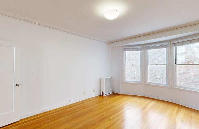 1735 Van Ness Gallery 1
