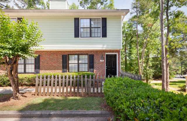 3bd/2.5ba Split Level Condo in Quiet Neighborhood! photos photos