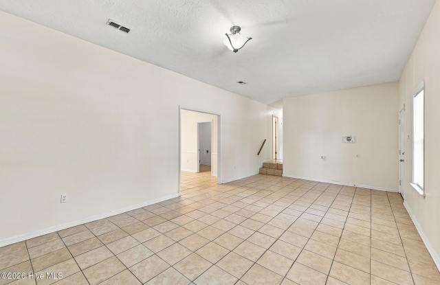 3487 Postell Drive Gallery 4