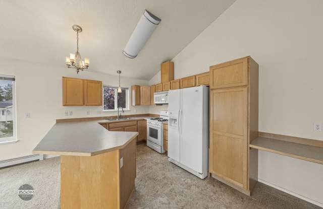 11827 Falklands Drive Gallery 3