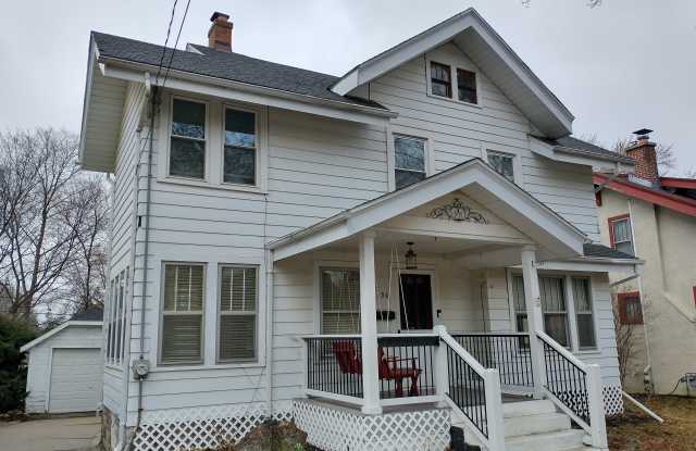 130 S Grand Ave - 130 South Grand Avenue, Waukesha, WI 53186