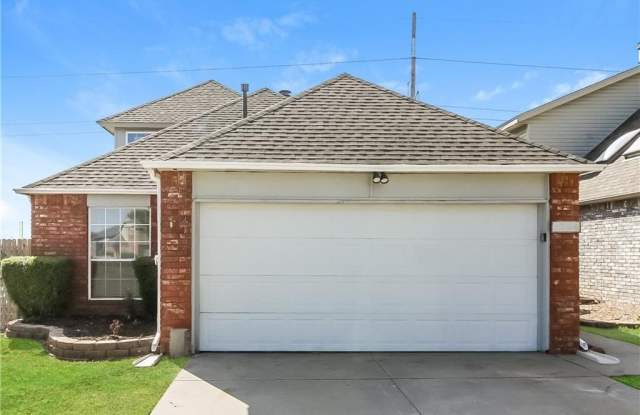 1704 SW 26th Street photos photos