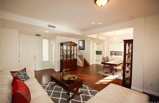 4134 Pacific Coast Gallery 4