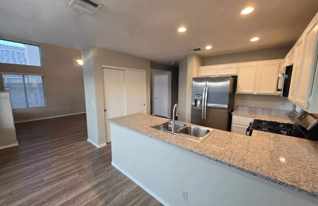 4113 E Okara Rd - 4113 East Okara Road, Tampa, FL 33617