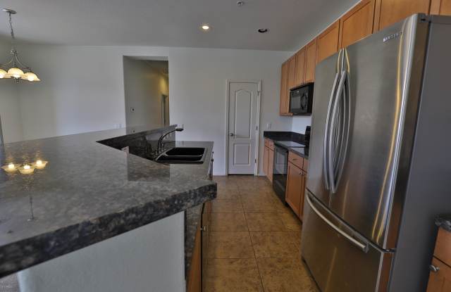 2933 E DUNBAR Drive Gallery 2