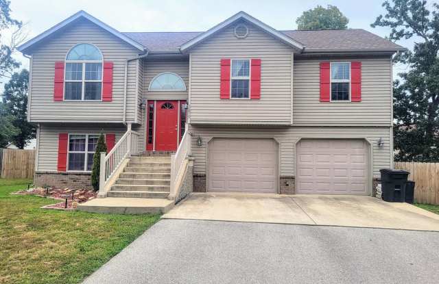 Single Family Home! Gallery 1