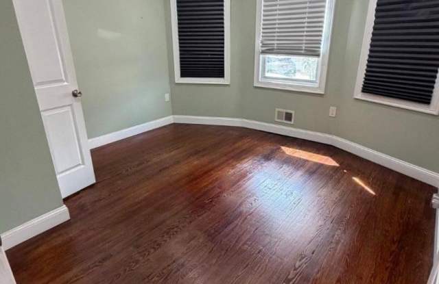 185 Tappan St photos photos