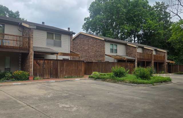 Golf Course Views & Trailside Living! Charming 2 Bed, 1.5 Bath Condo Near Sweetbriar Park! photos photos