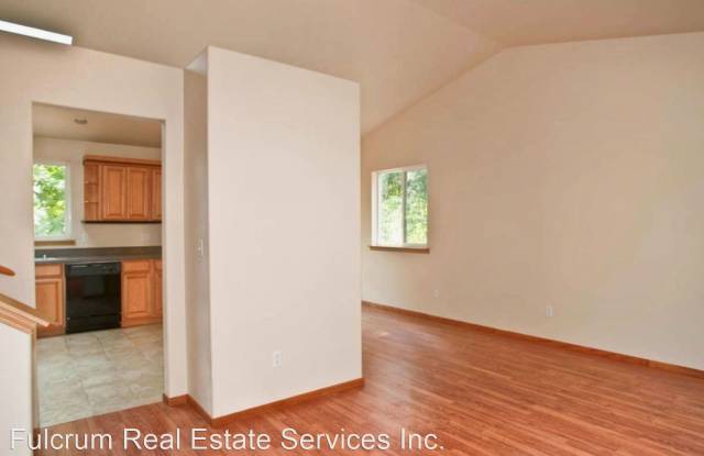 7909 Incline Dr SE Gallery 2