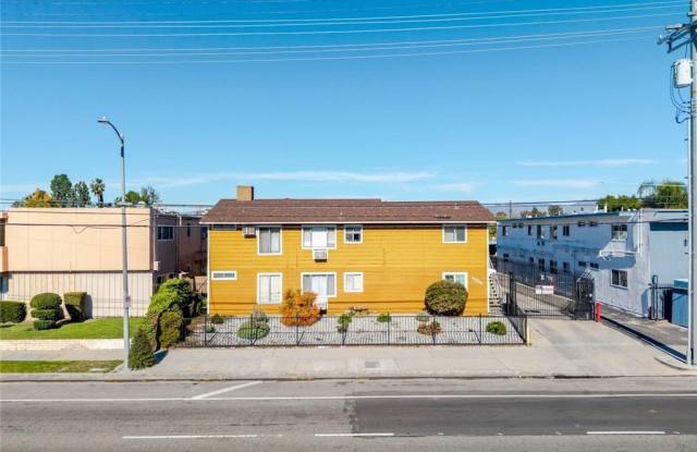 13015 Vanowen Street photos photos