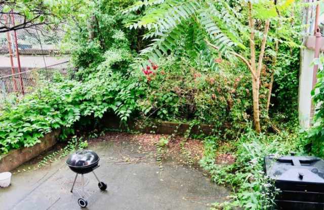 555 18TH ST. - 555 18th Street, Brooklyn, NY 11215