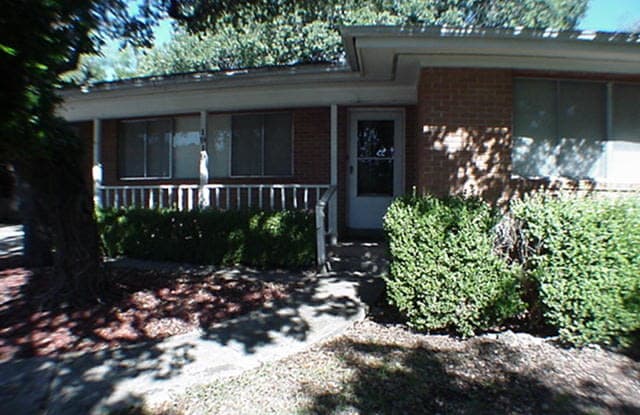 1919 TOWN OAK DR - 1919 Town Oak Drive, San Antonio, TX 78232