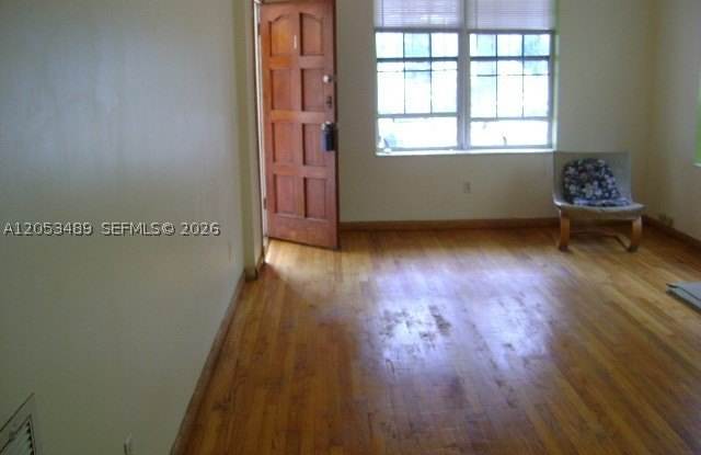 710 PENNSYLVANIA AV Gallery 2