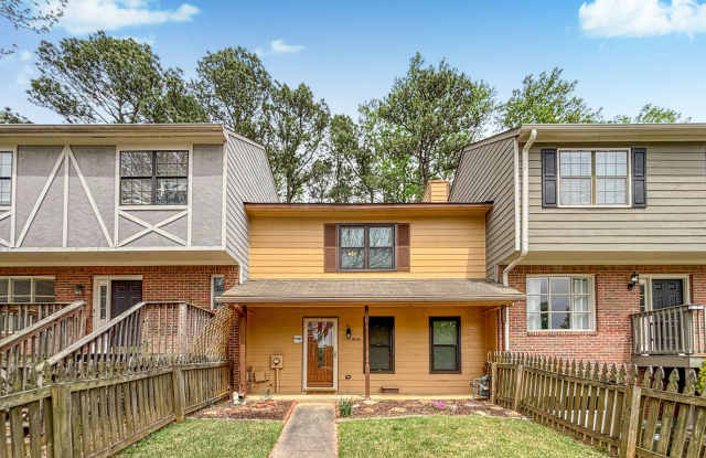 Charming Kennesaw 2BR Townhome with Private Yard! photos photos Charming Kennesaw 2BR Townhome with Private Yard! photos photos