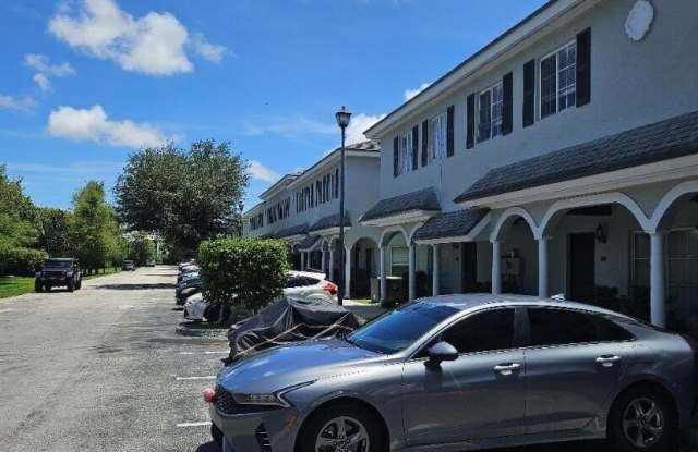 1109 Colonial Palms Way photos photos