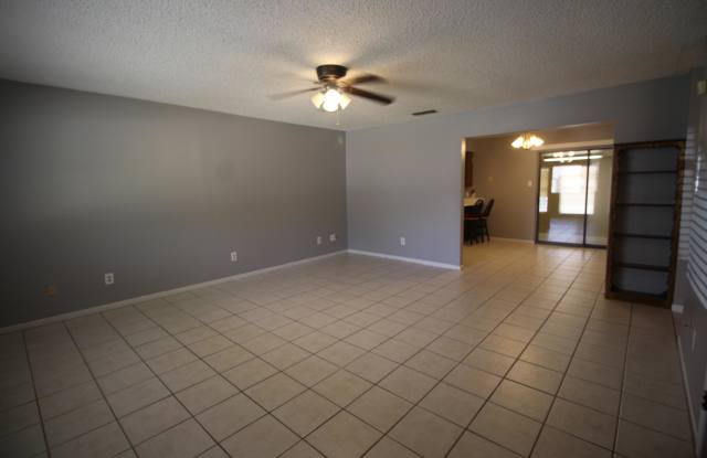 721 Water Crest Circle Gallery 2