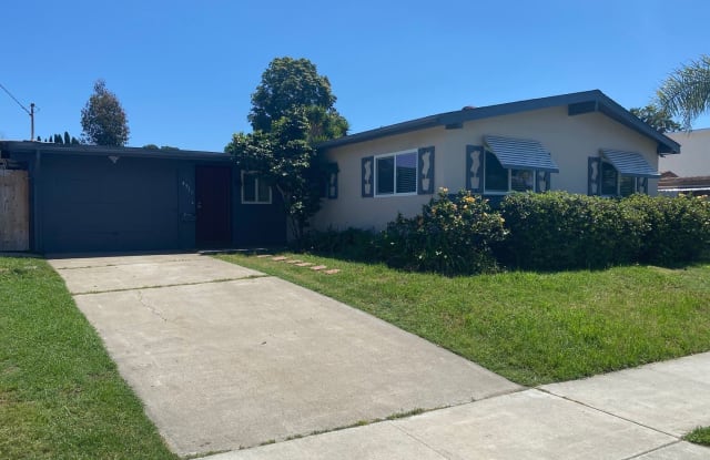 4511 Paola Way - 4511 Paola Way, San Diego, CA 92117