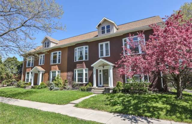 874 University Avenue unit: 8 photos photos