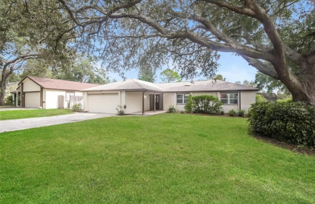 966 WINDSONG CIRCLE - 966 Windsong Circle, Apopka, FL 32703