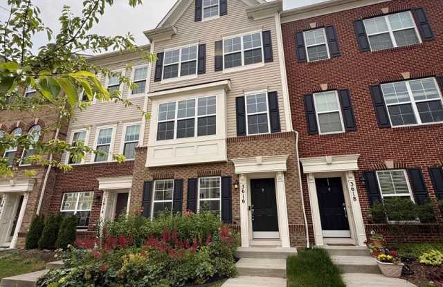 Near New Luxury TH 4 bed + 3.5 baths photos photos Near New Luxury TH 4 bed + 3.5 baths photos photos