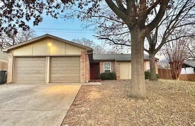 5617 Espanola Drive - 5617 Espanola Drive, Arlington, TX 76017